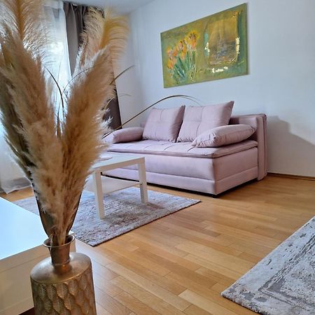 Apartman Lory, Zagreb, Downtown, With Own Parking In The Garage Экстерьер фото