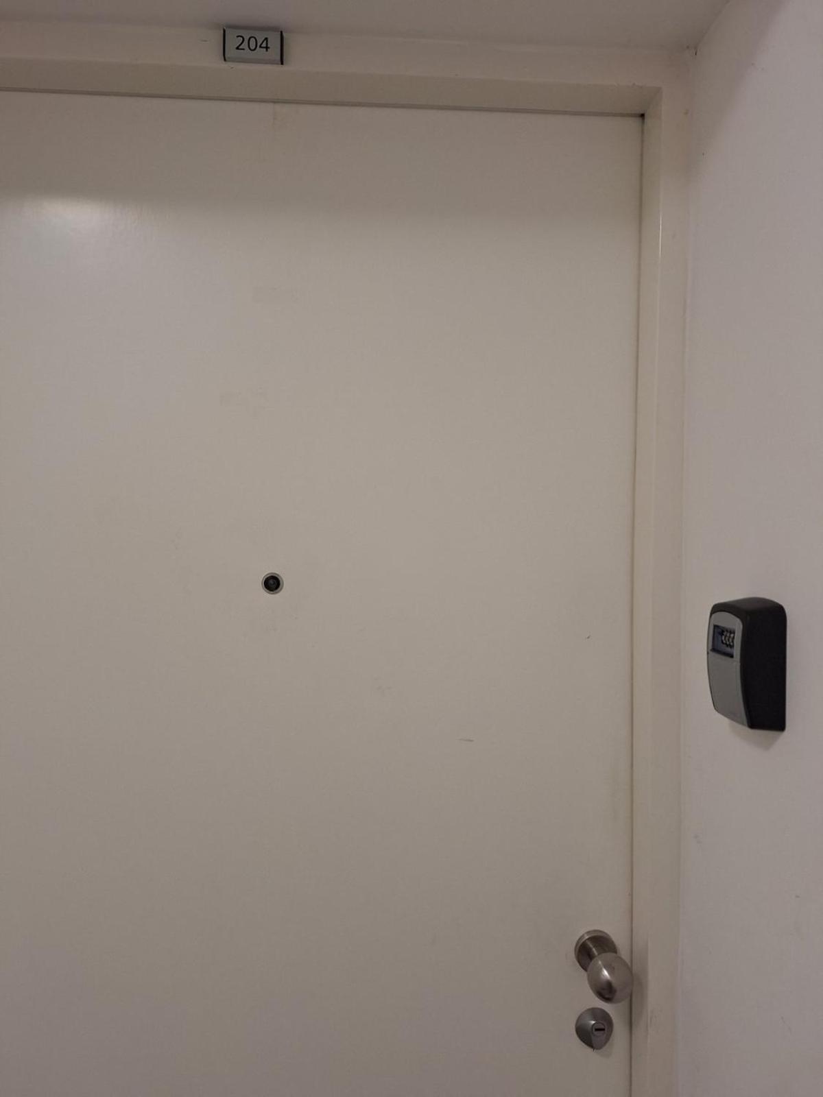 Apartman Lory, Zagreb, Downtown, With Own Parking In The Garage Экстерьер фото
