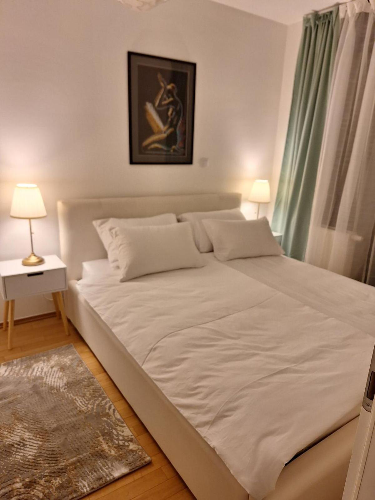Apartman Lory, Zagreb, Downtown, With Own Parking In The Garage Экстерьер фото